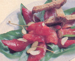 Filetti di pomodori conditi